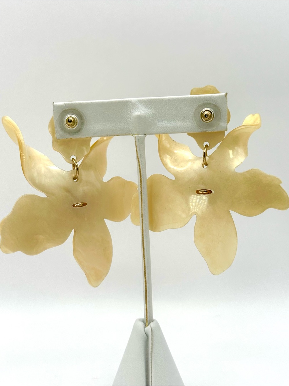 Brielle Soft Yellow Flower Statement Earrings - Picture 6 of 6